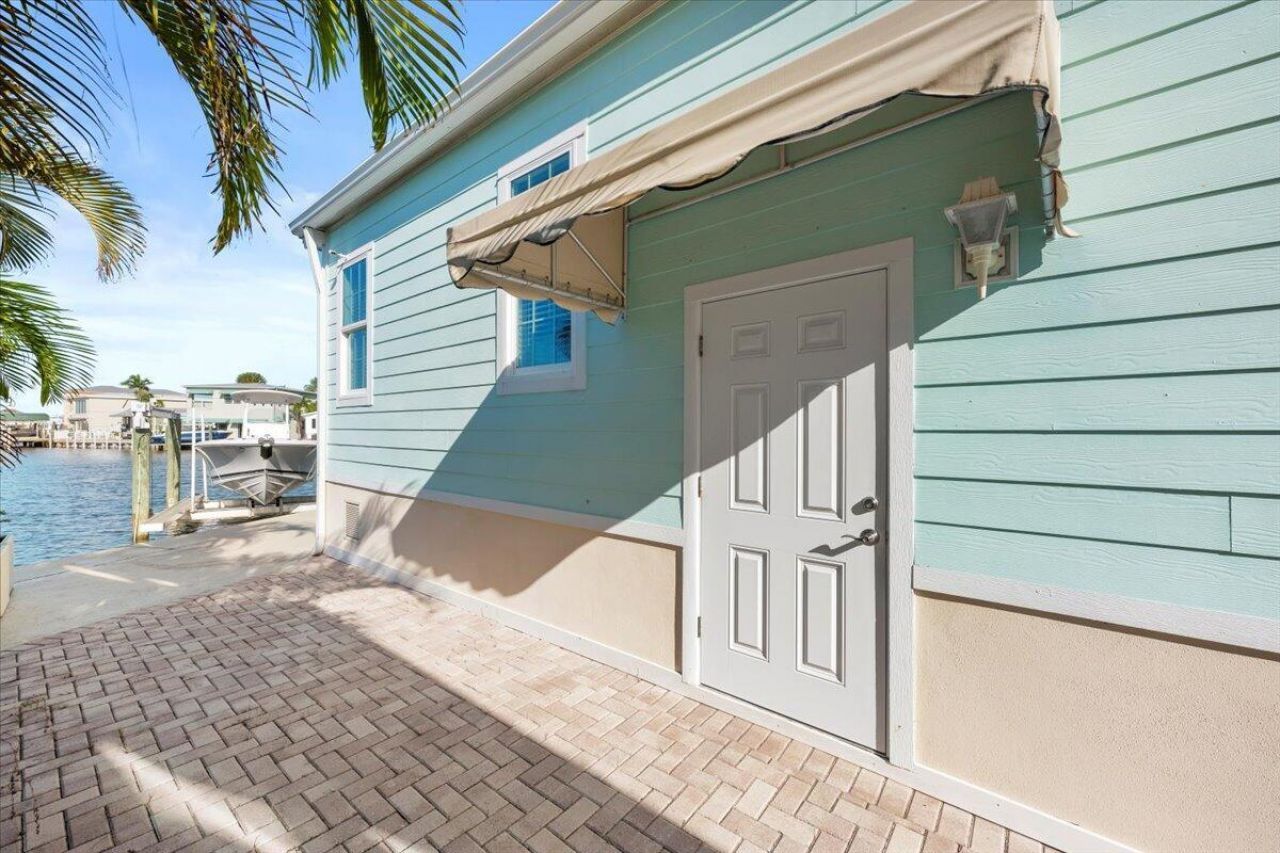 10701 S Ocean Drive , Unit 827, Jensen Beach, FL 34957 Photo