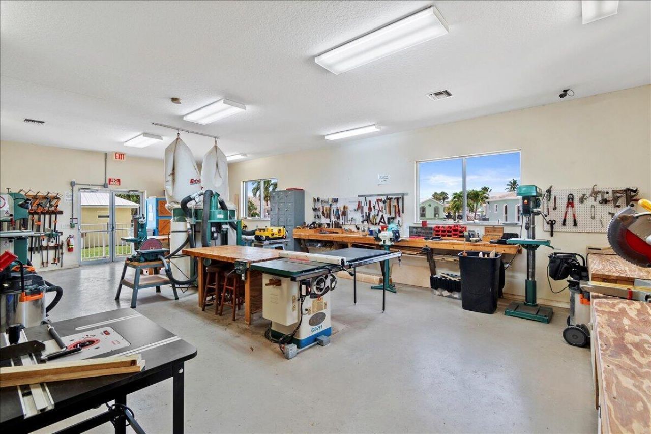 10701 S Ocean Drive , Unit 827, Jensen Beach, FL 34957 Photo