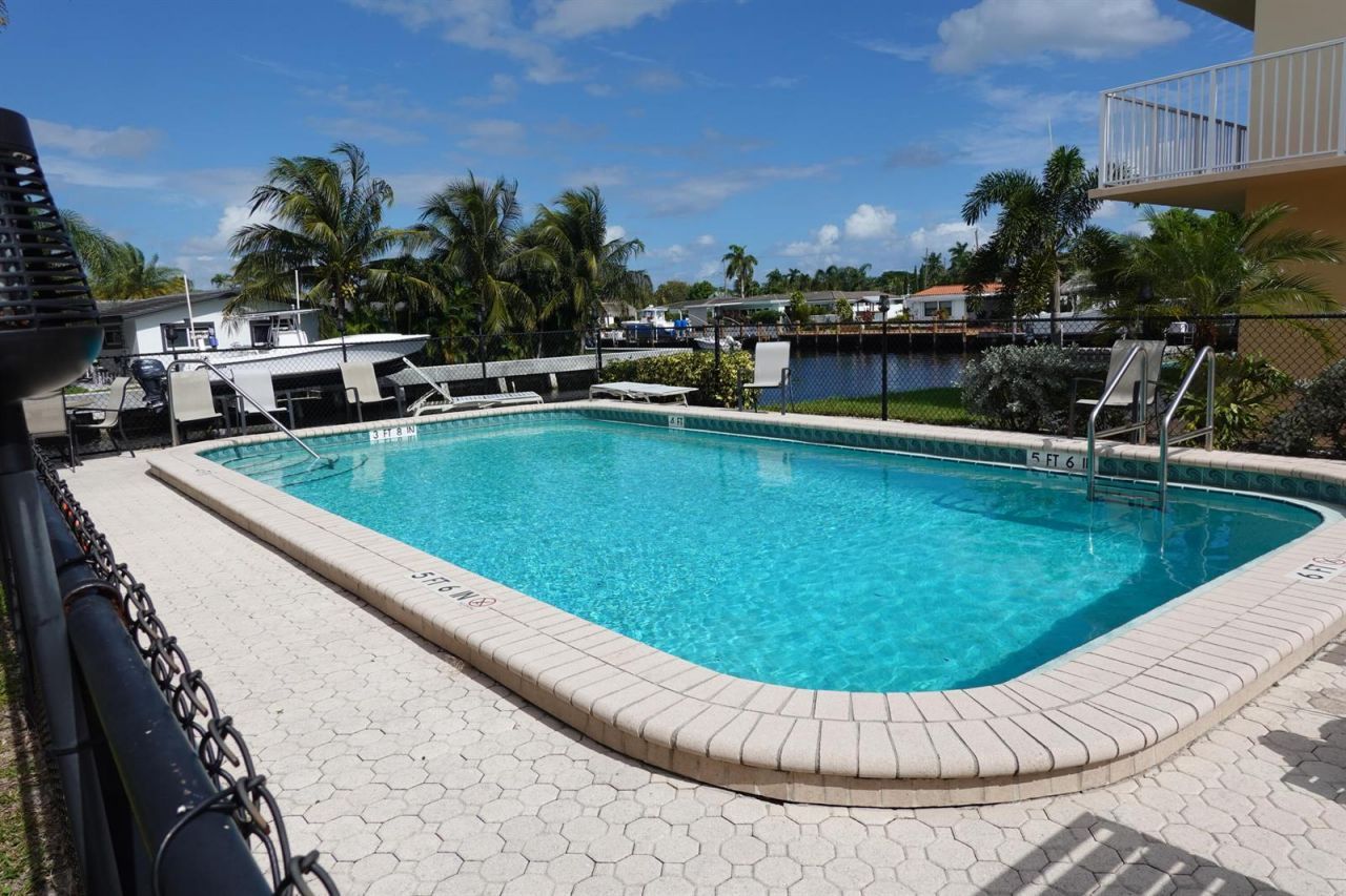 301 E Mcnab Road , Unit 113, Pompano Beach, FL 33060 Photo