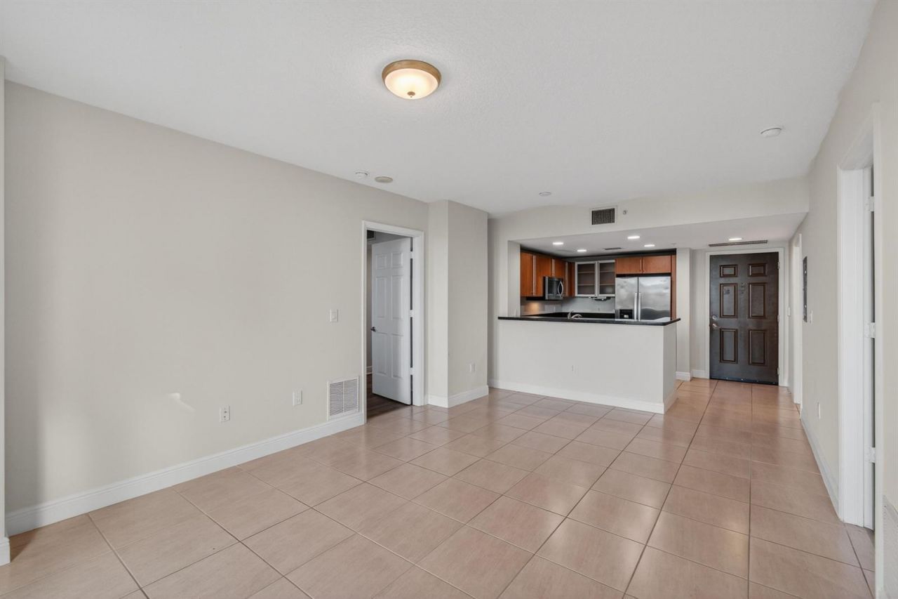 610 Clematis Street , Unit 532, West Palm Beach, FL 33401 Photo