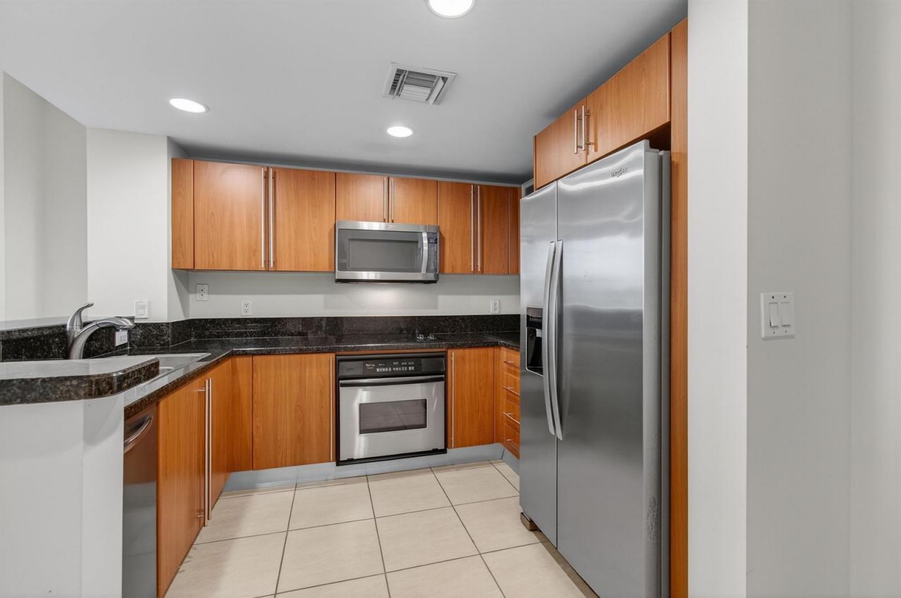 610 Clematis Street , Unit 532, West Palm Beach, FL 33401 Photo