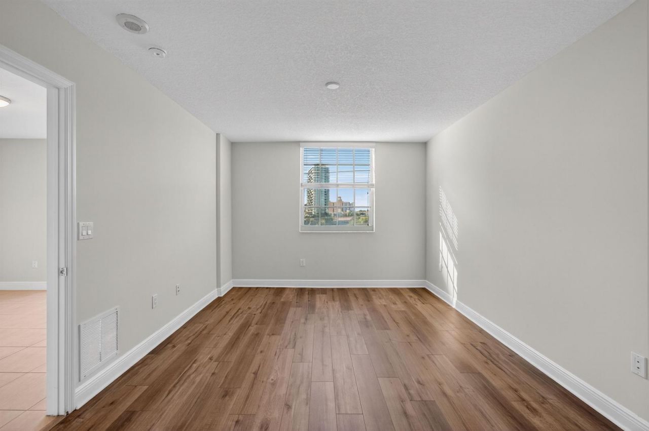610 Clematis Street , Unit 532, West Palm Beach, FL 33401 Photo
