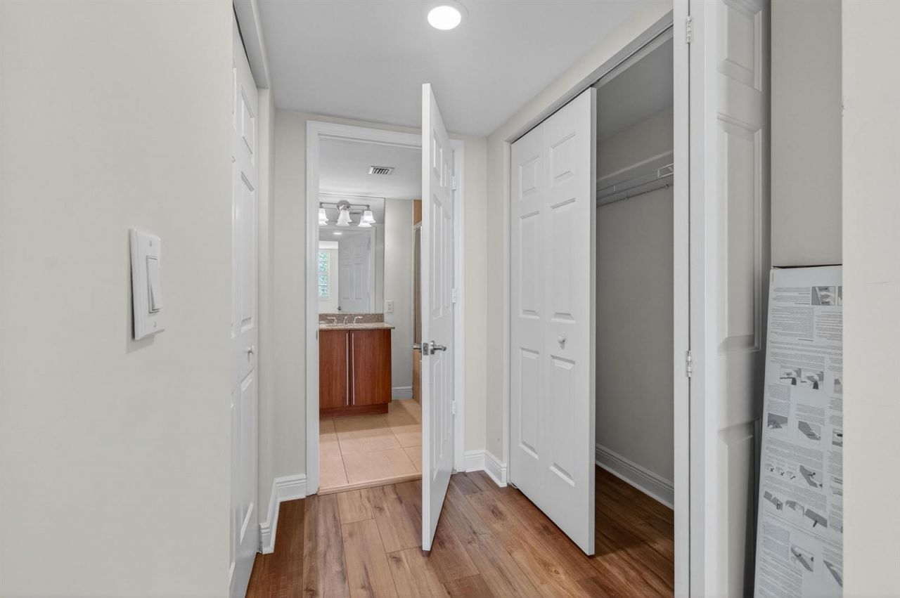 610 Clematis Street , Unit 532, West Palm Beach, FL 33401 Photo