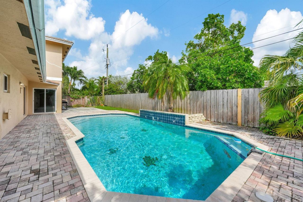 1300 NE 26th Avenue Ne, Pompano Beach, FL 33062 Photo