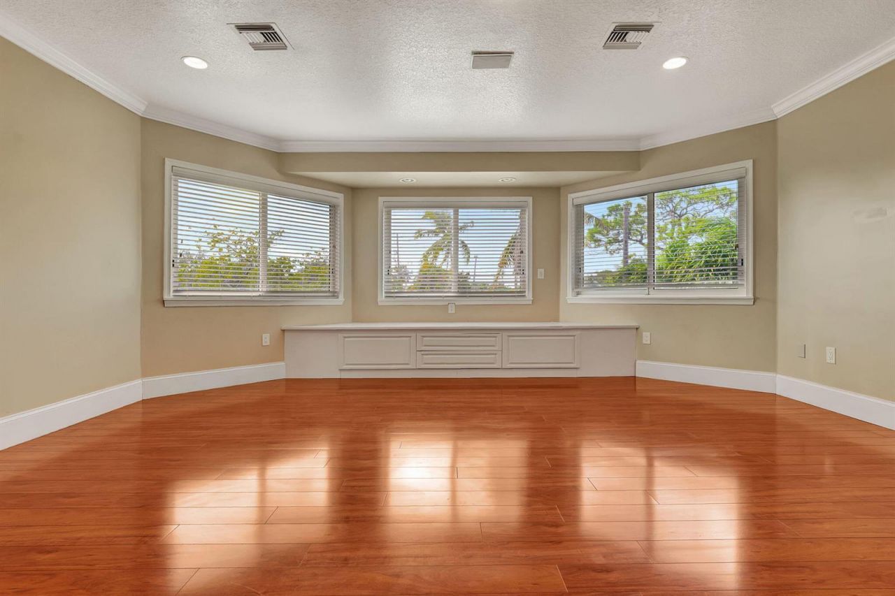 1300 NE 26th Avenue Ne, Pompano Beach, FL 33062 Photo