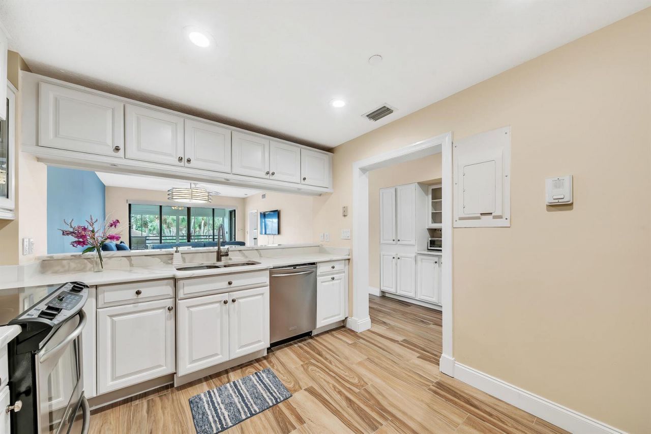 827 Oak Harbour Drive , Juno Beach, FL 33408 Photo