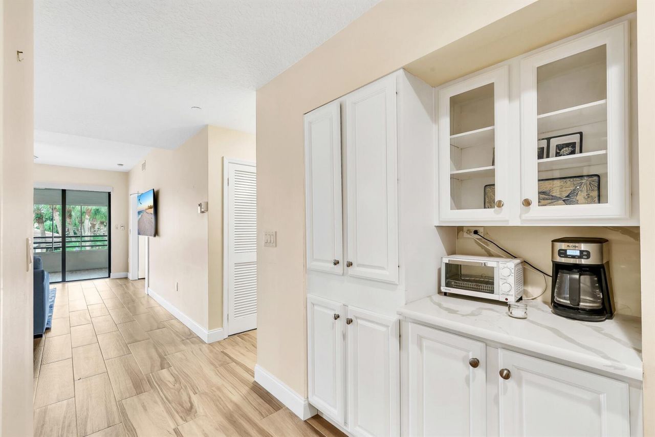 827 Oak Harbour Drive , Juno Beach, FL 33408 Photo