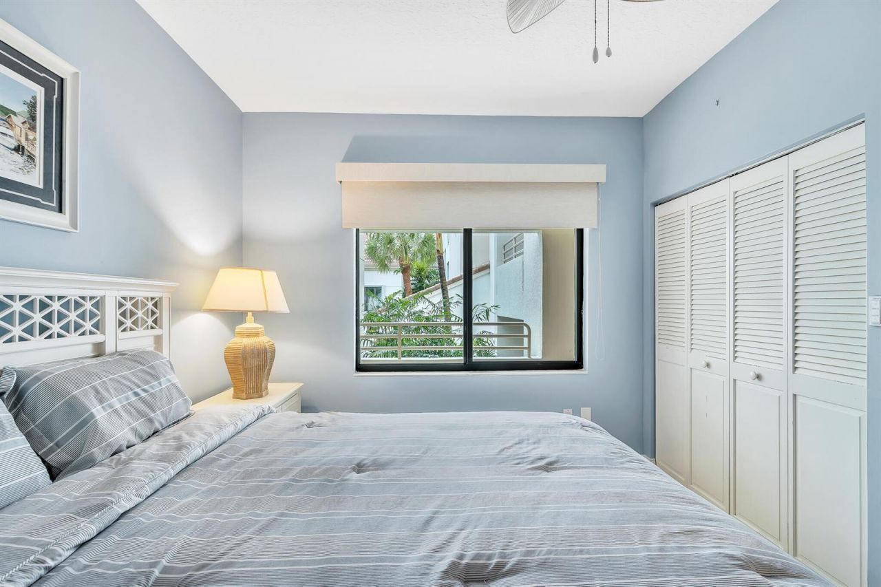 827 Oak Harbour Drive , Juno Beach, FL 33408 Photo