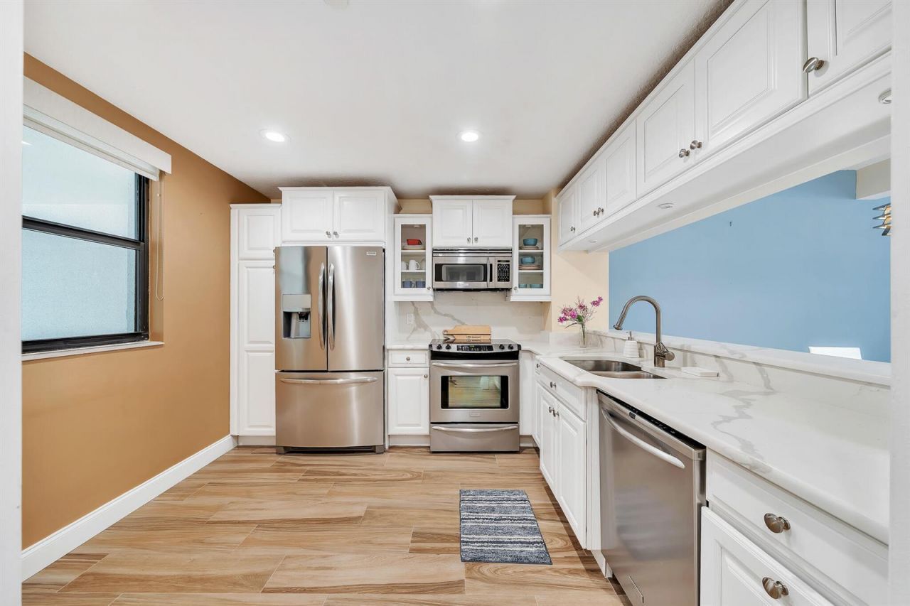 827 Oak Harbour Drive , Juno Beach, FL 33408 Photo