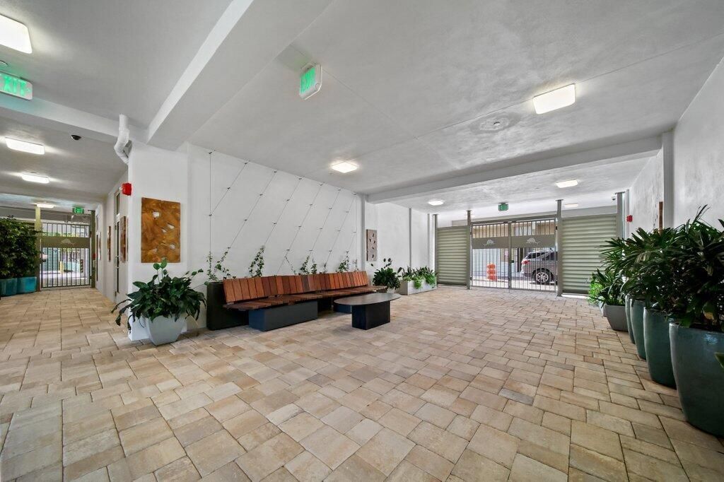 41 SW Seminole Street , Unit 205, Stuart, FL 34994 Photo