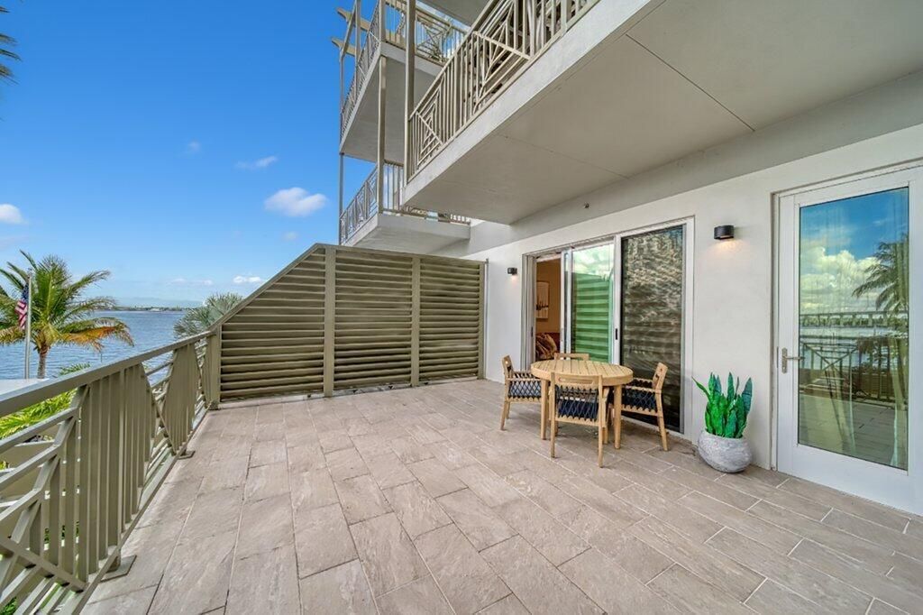 41 SW Seminole Street , Unit 205, Stuart, FL 34994 Photo