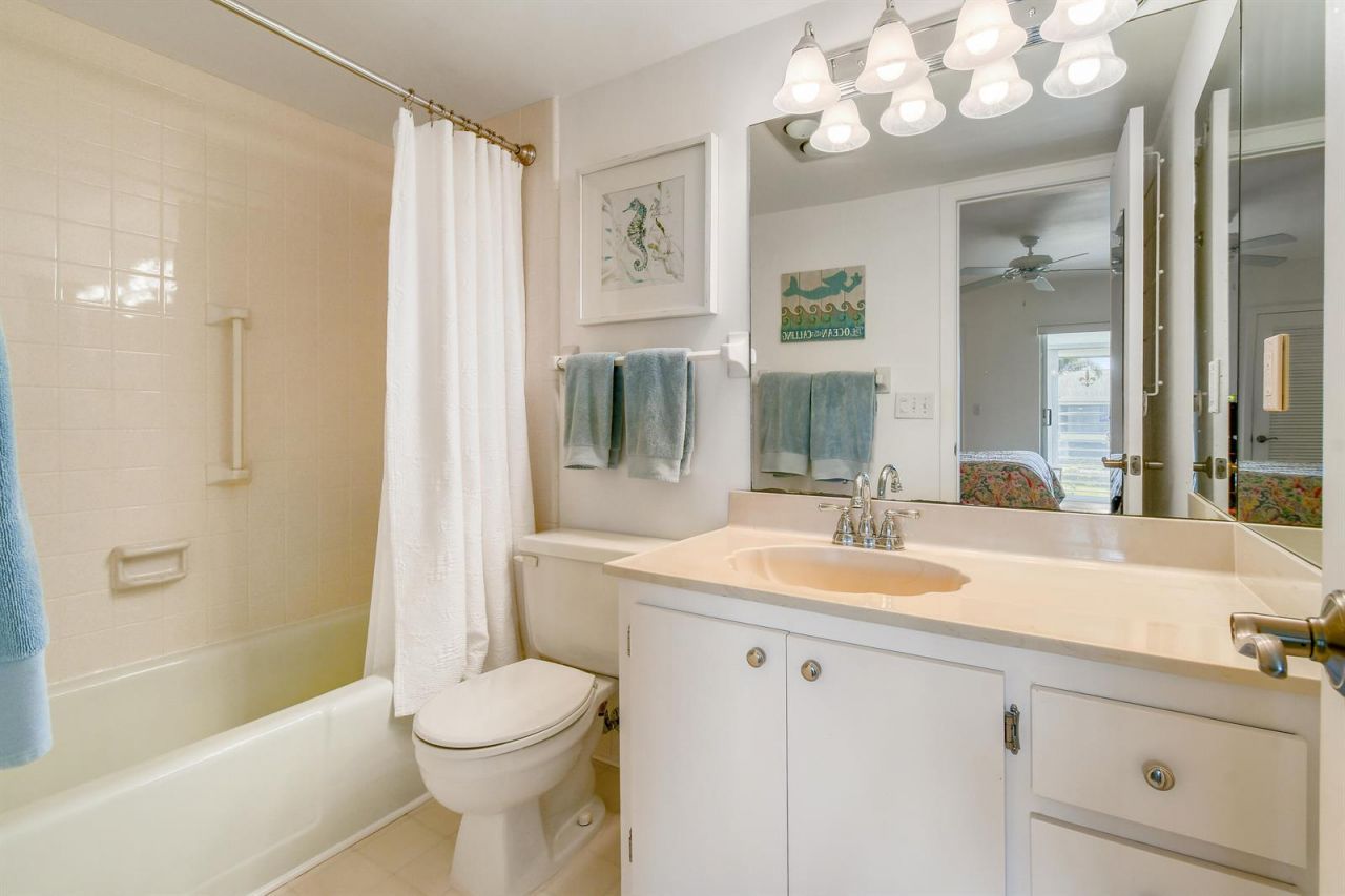 4 Garden Street , Unit 204n, Tequesta, FL 33469 Photo