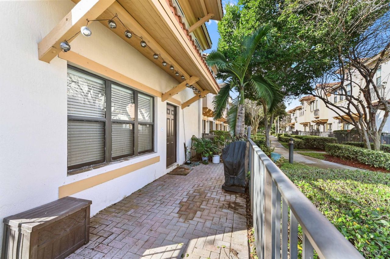 4727 Preserve Street , Coconut Creek, FL 33073 Photo