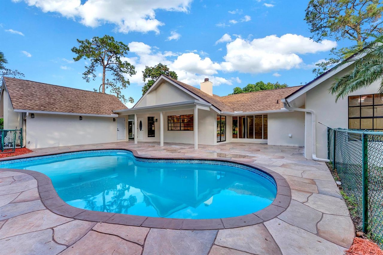 225 Sulky Way , Wellington, FL 33414 Photo