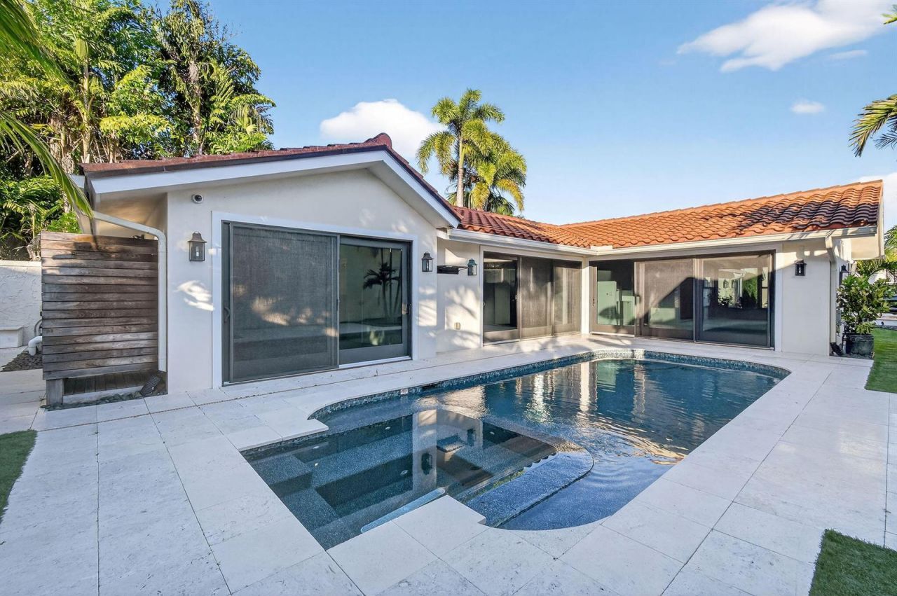 105 W Tarpon Lane , Jupiter, FL 33477 Photo