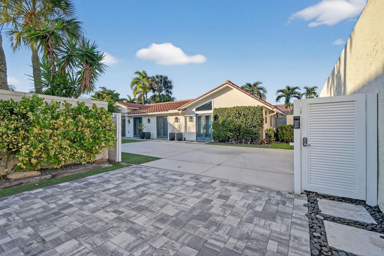 105 W Tarpon Lane , Jupiter, FL 33477 Photo