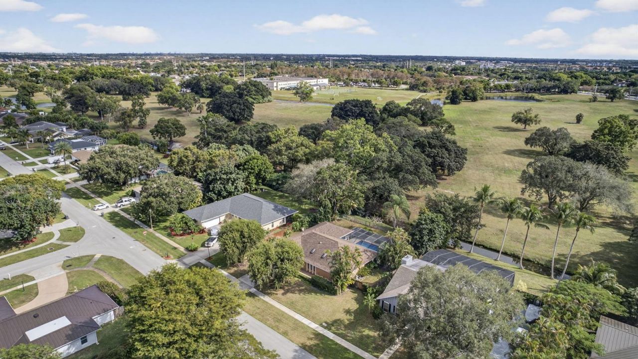 1776 The 12th Fairway , Wellington, FL 33414 Photo