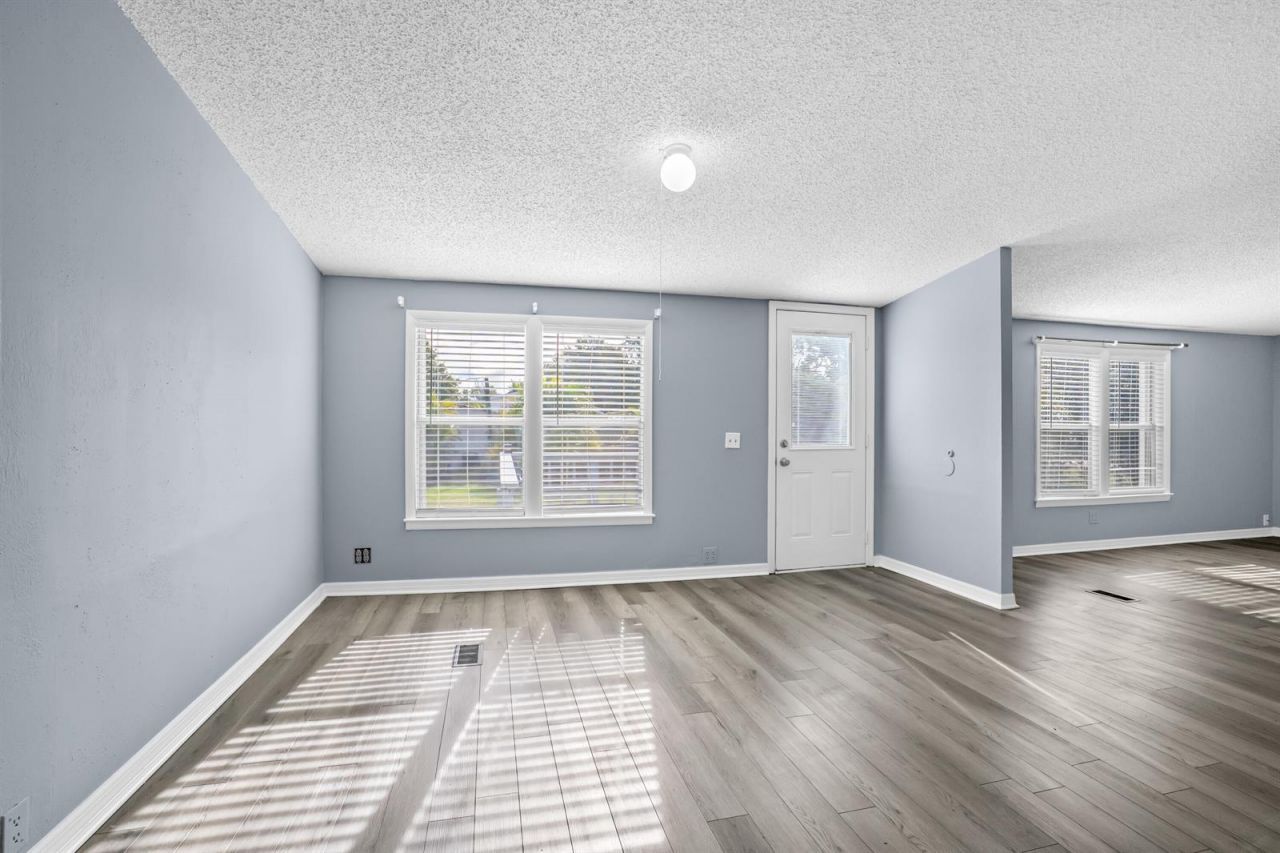 7990 129th Place , Sebastian, FL 32958 Photo