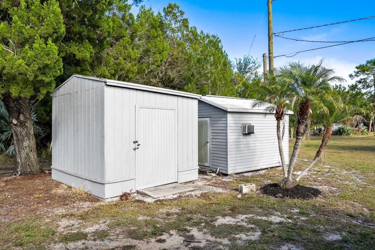 7990 129th Place , Sebastian, FL 32958 Photo