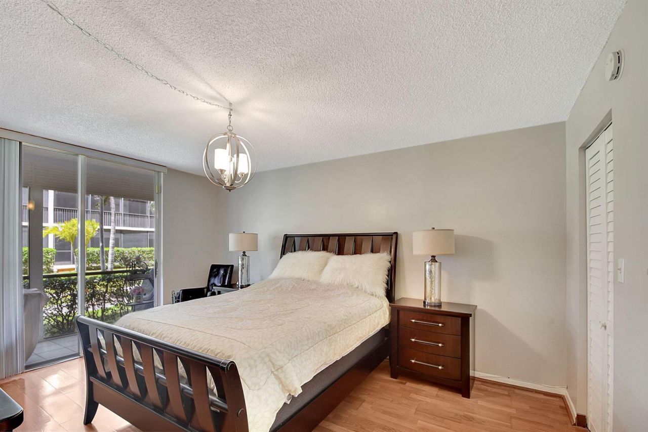 740 E Ocean Avenue , Unit 105, Boynton Beach, FL 33435 Photo