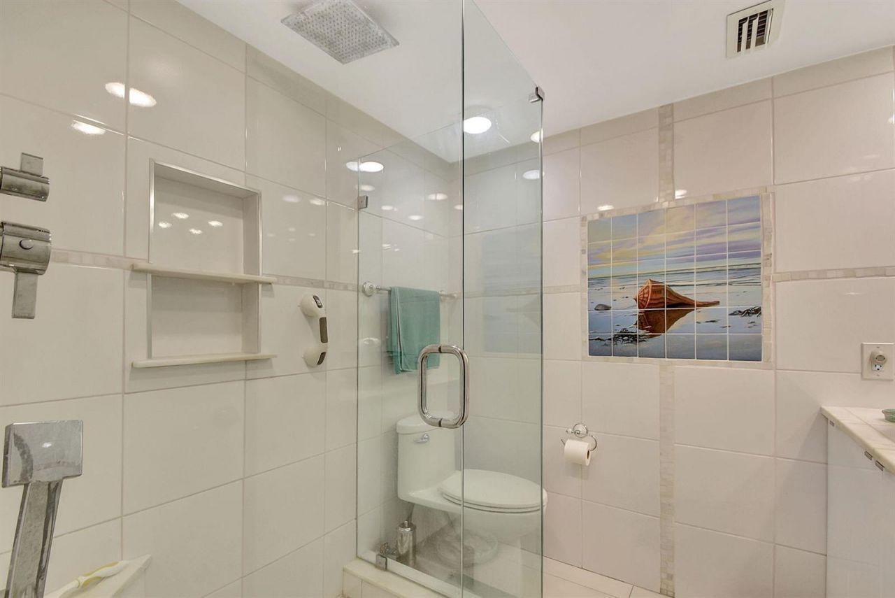 740 E Ocean Avenue , Unit 105, Boynton Beach, FL 33435 Photo