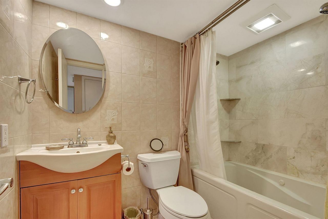 740 E Ocean Avenue , Unit 105, Boynton Beach, FL 33435 Photo