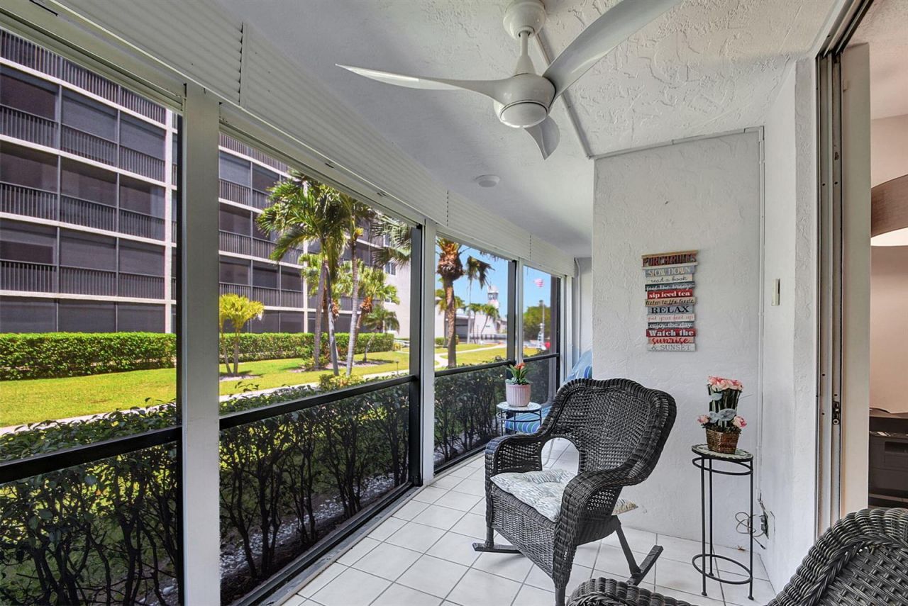 740 E Ocean Avenue , Unit 105, Boynton Beach, FL 33435 Photo