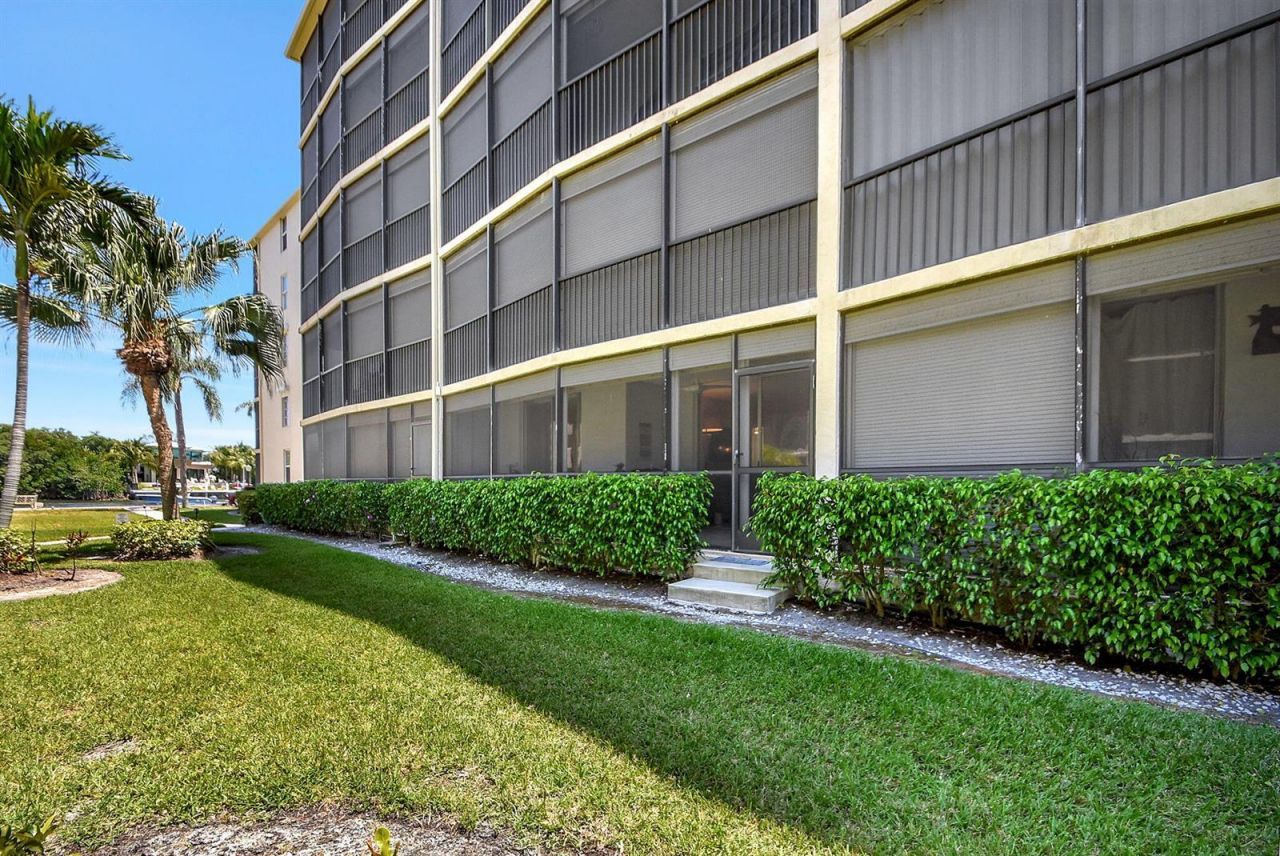 740 E Ocean Avenue , Unit 105, Boynton Beach, FL 33435 Photo