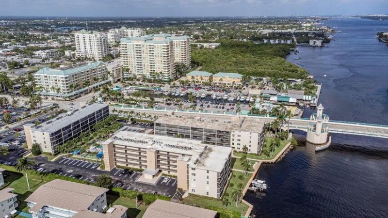 740 E Ocean Avenue , Unit 105, Boynton Beach, FL 33435 Photo