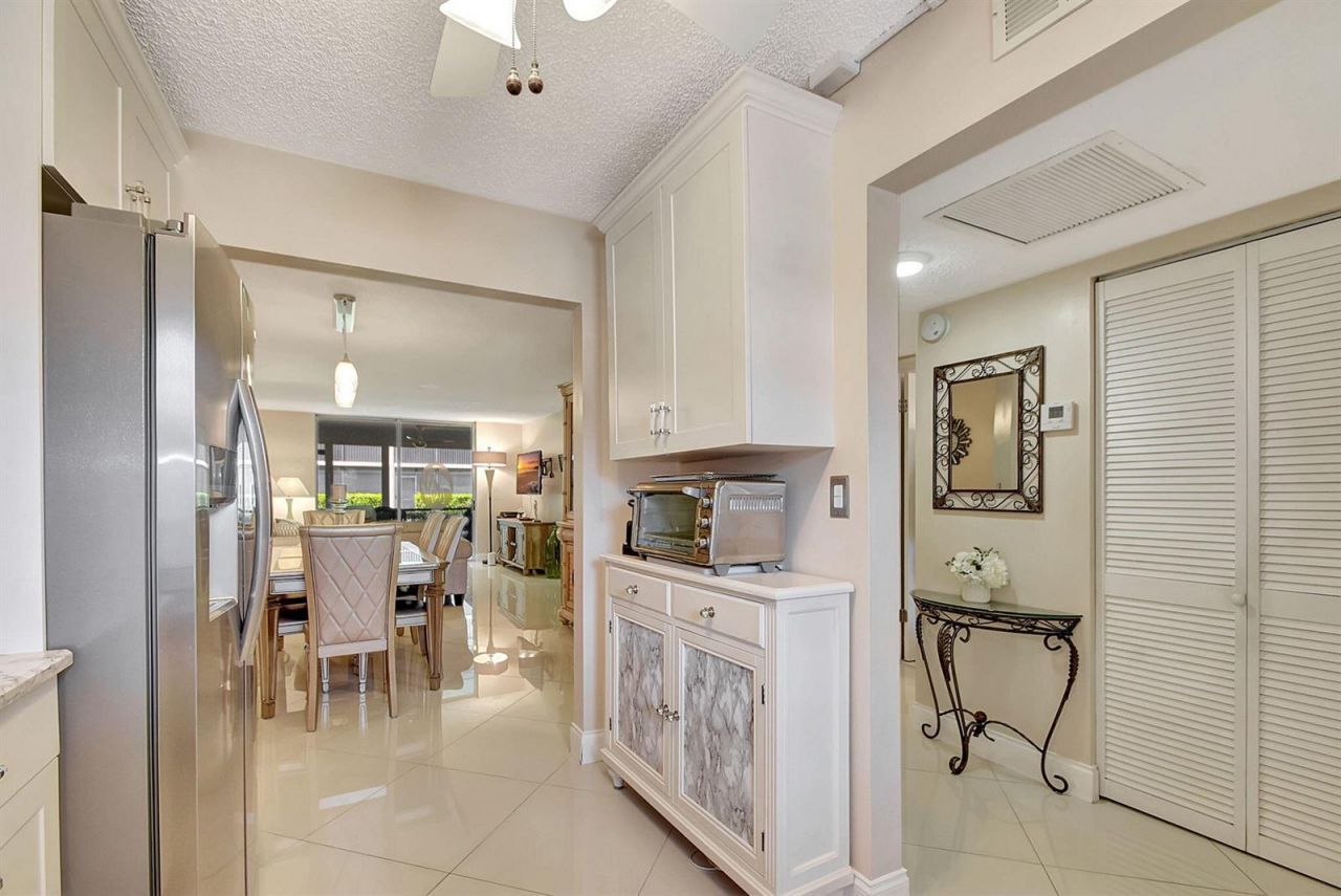 740 E Ocean Avenue , Unit 105, Boynton Beach, FL 33435 Photo