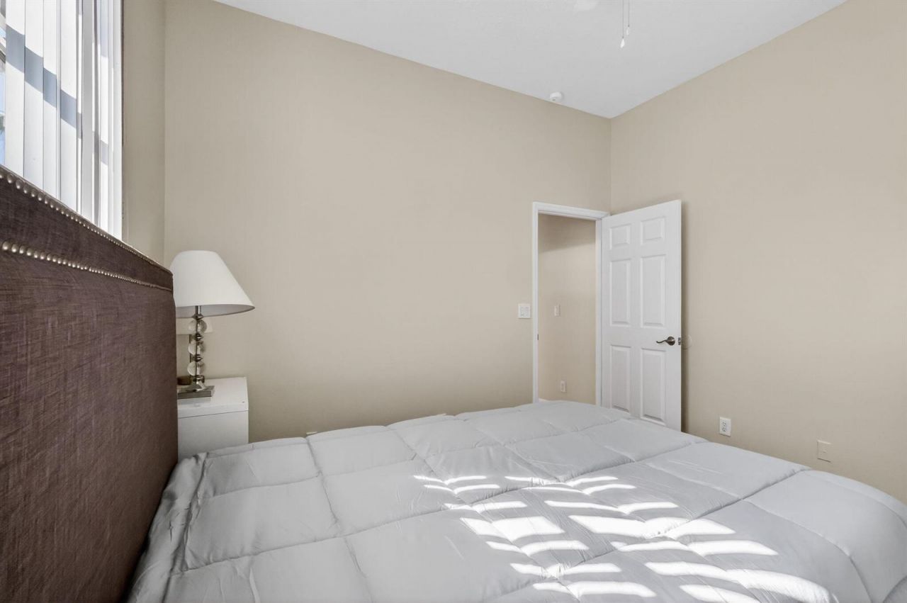 1500 Firethorn Drive , Wellington, FL 33414 Photo
