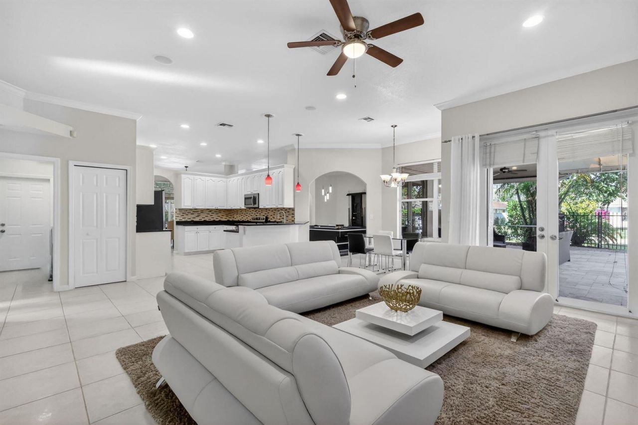 1500 Firethorn Drive , Wellington, FL 33414 Photo