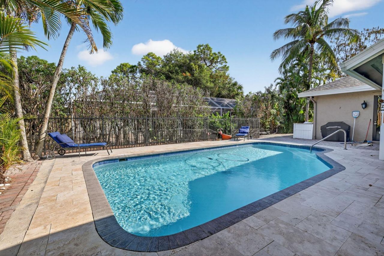1500 Firethorn Drive , Wellington, FL 33414 Photo