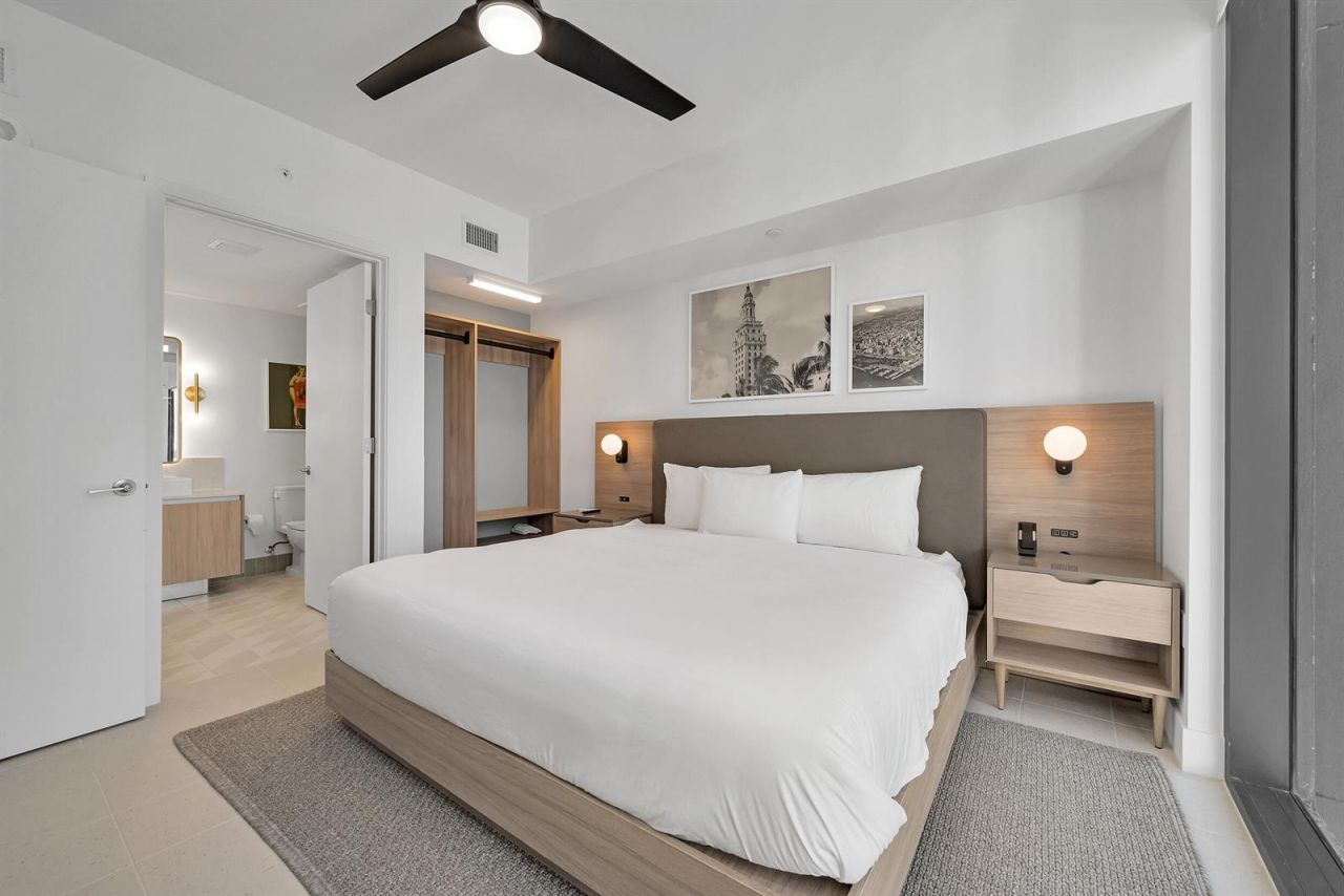 601 NE 1st Avenue , Unit 3809, Miami, FL 33132 Photo