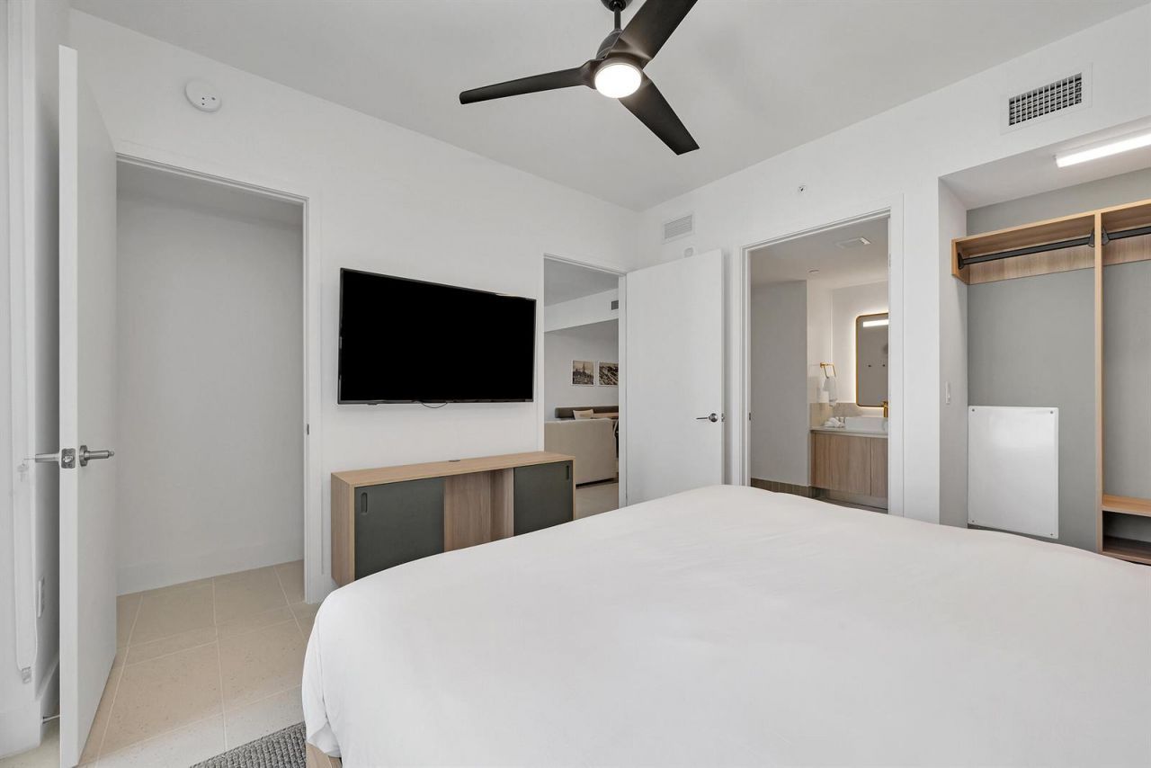 601 NE 1st Avenue , Unit 3809, Miami, FL 33132 Photo