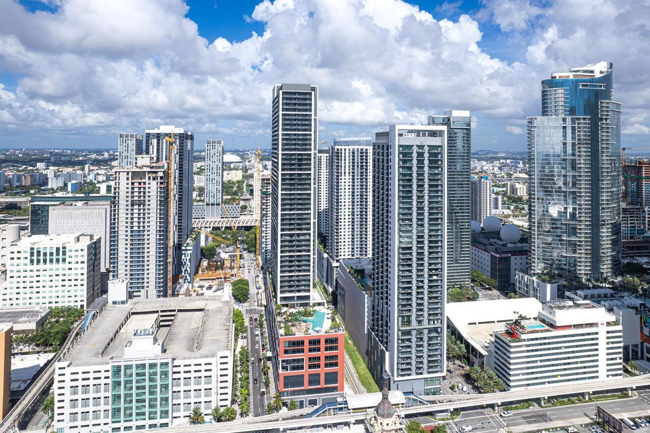 601 NE 1st Avenue , Unit 3809, Miami, FL 33132 Photo
