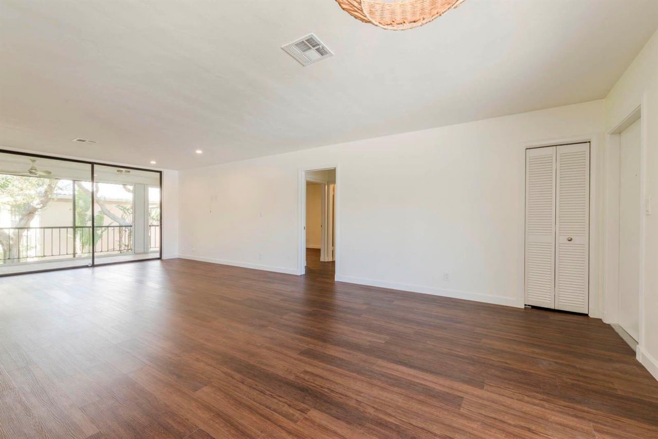 11 SE Concourse Drive , Unit D, Jupiter, FL 33469 Photo