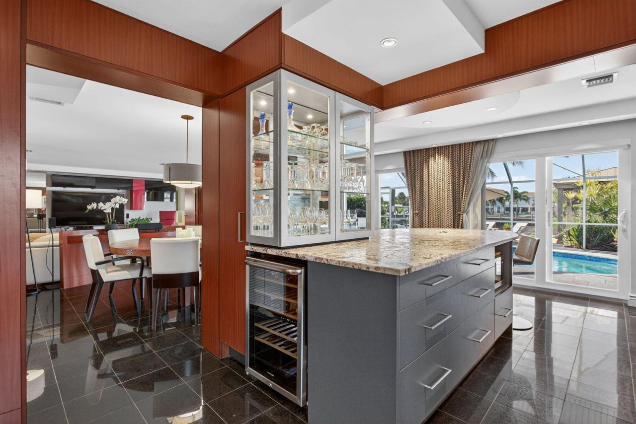 1141 SE 9th Avenue , Pompano Beach, FL 33060 Photo