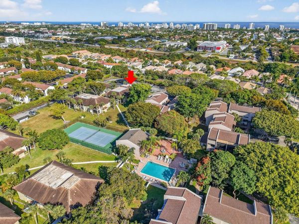 159 NW 70th Street , Unit 403, Boca Raton, FL 33487