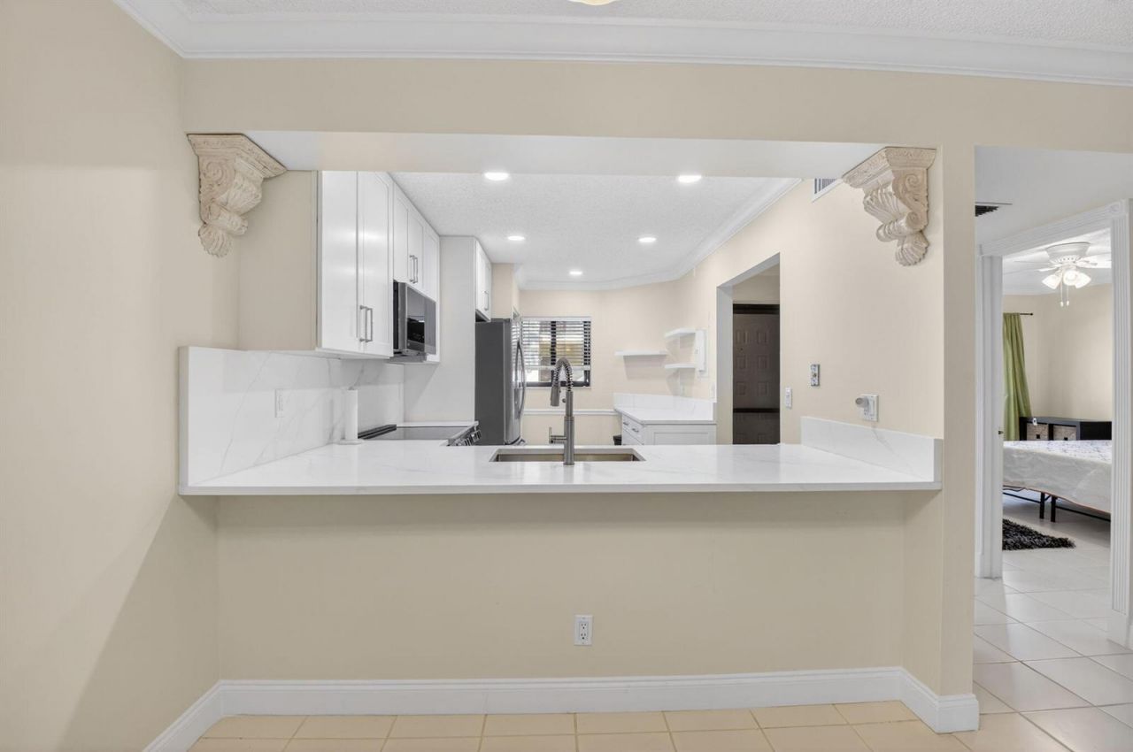 159 NW 70th Street , Unit 403, Boca Raton, FL 33487 Photo