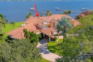 901 SE Riverside Drive , Stuart, FL 34994 Photo