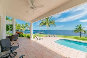 901 SE Riverside Drive , Stuart, FL 34994 Photo