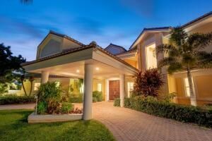 901 SE Riverside Drive , Stuart, FL 34994 Photo