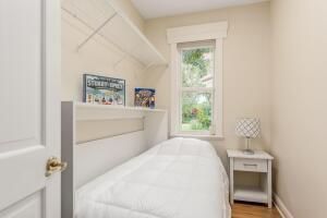 901 SE Riverside Drive , Stuart, FL 34994 Photo