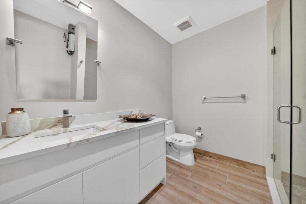 41 SW Seminole Street , Unit 304, Stuart, FL 34994 Photo
