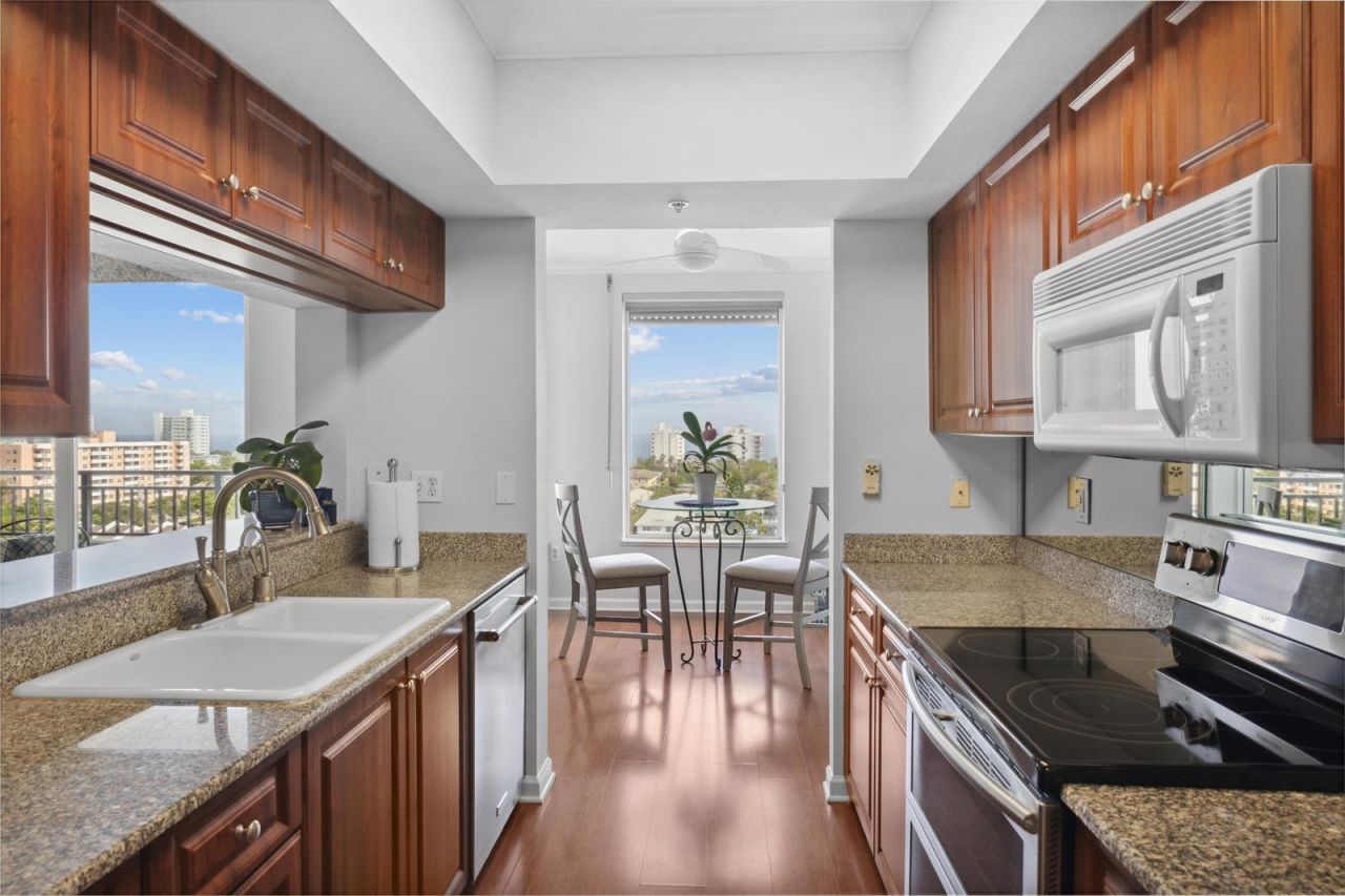 2880 NE 14th St Causeway , Unit 904, Pompano Beach, FL 33062 Photo