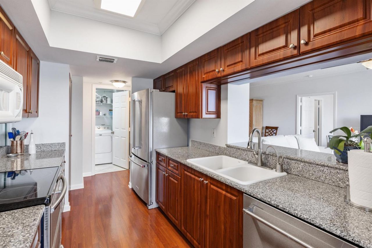 2880 NE 14th St Causeway , Unit 904, Pompano Beach, FL 33062 Photo
