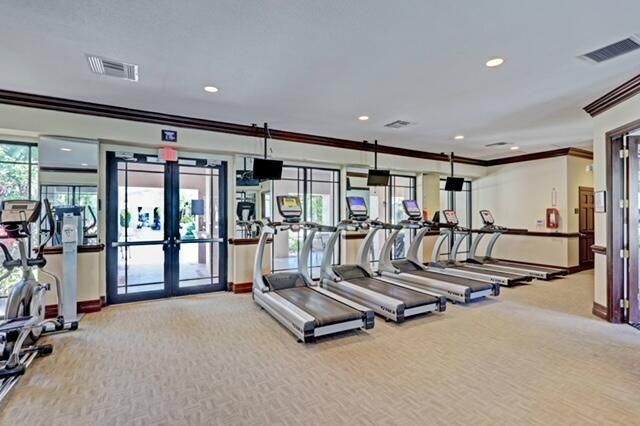 2806 Veronia Drive , Unit 301, Palm Beach Gardens, FL 33410 Photo