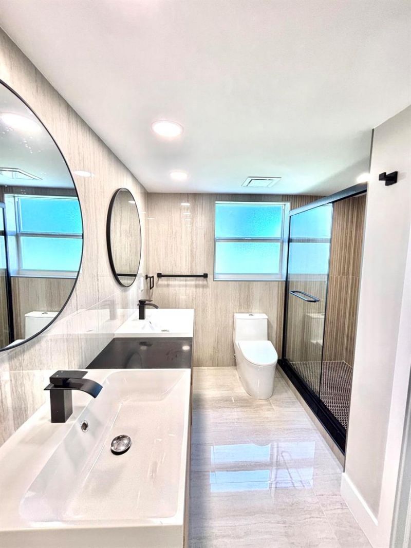 545 Oaks Lane , Unit 201, Pompano Beach, FL 33069 Photo
