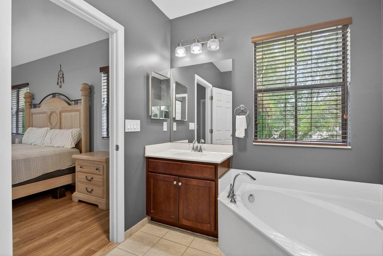 4751 Grand Cypress Circle N, Coconut Creek, FL 33073 Photo
